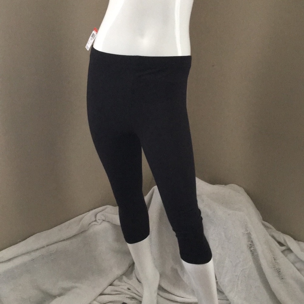 👛 Capri Sleepwear Leggings Size Small NWT Black **3 for $15**